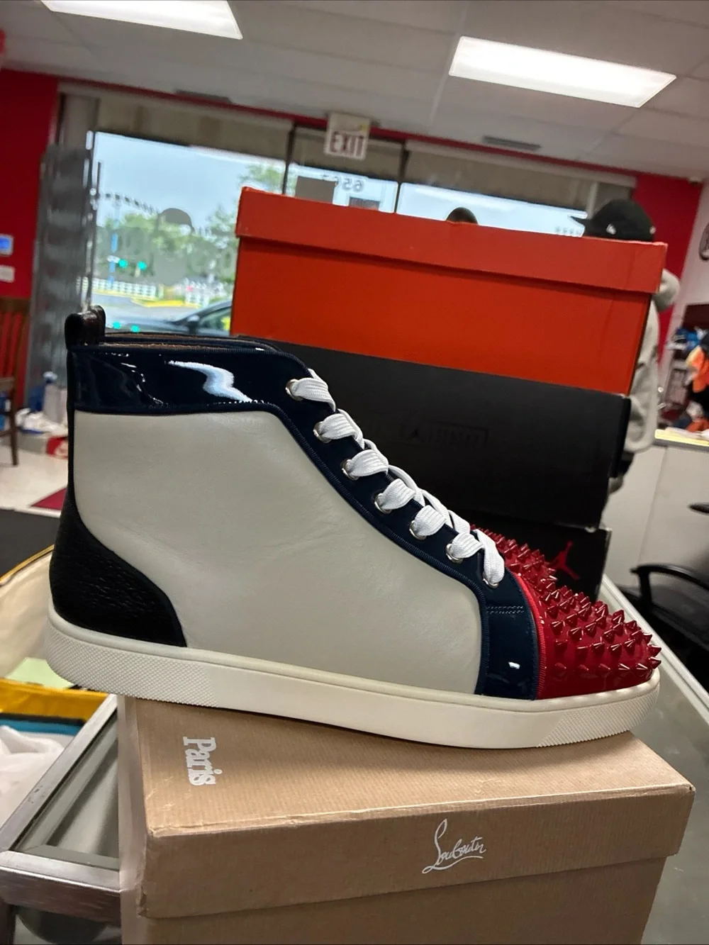 Men’s Christian Louboutin Spiked Sneakers Used Sz 10 Eur 44 With OG Box 📦